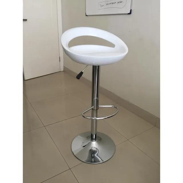 Kursi Bar